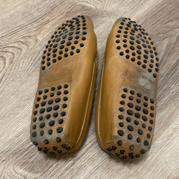 Tod's Gommino Leather Driving Loafers Beige Casual Flats Size EU 37 US 7 - Picture 6 of 7